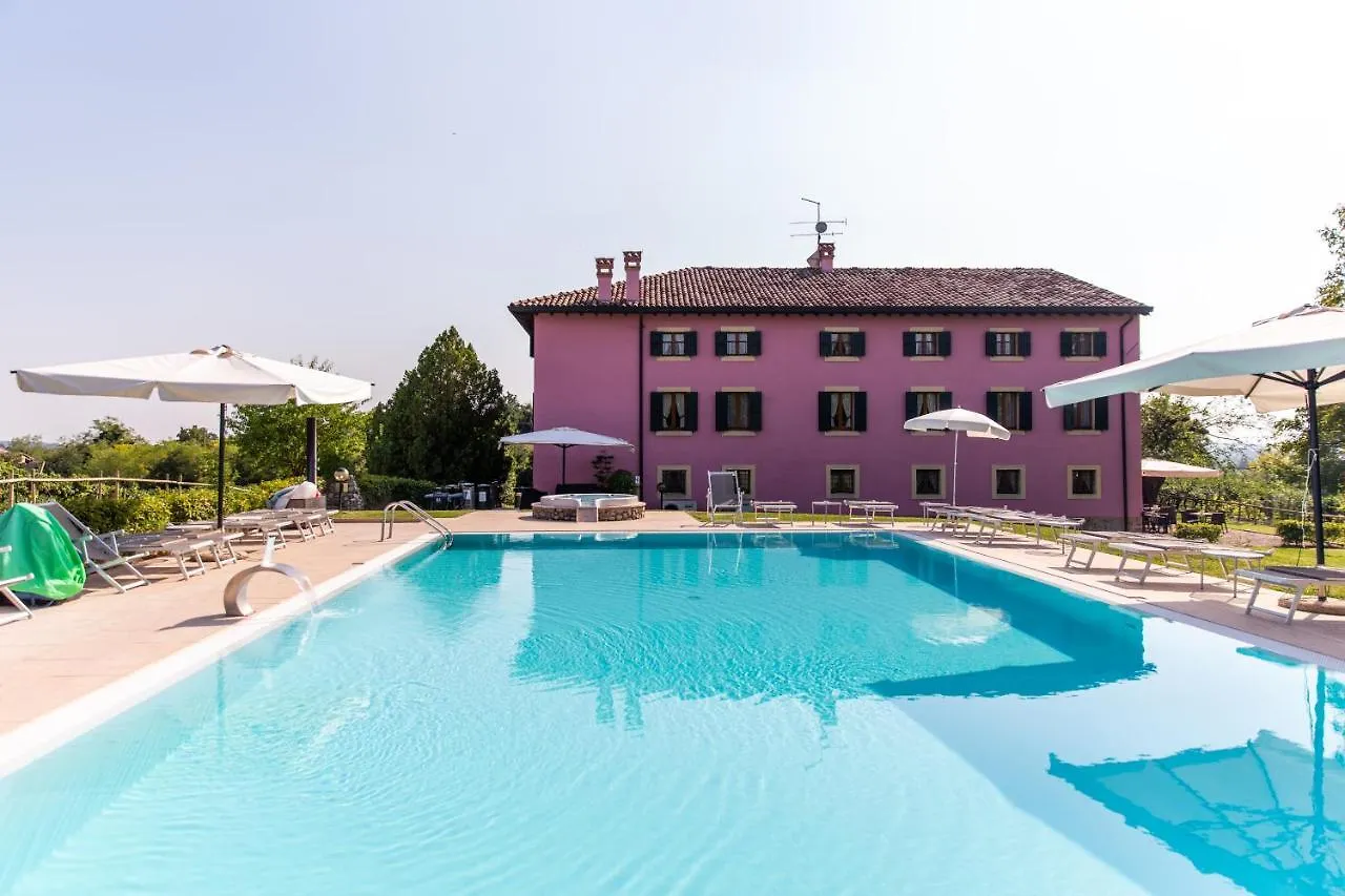 팜스테이 Agriturismo Ca' Vecia 카스텔누보델가다 이탈리아